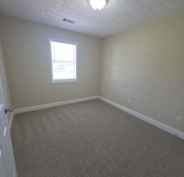 155 Westchester Cir #1 — Photo 7