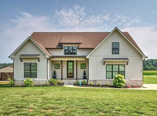 269 Aplin Branch Rd, Cottontown, TN 37048