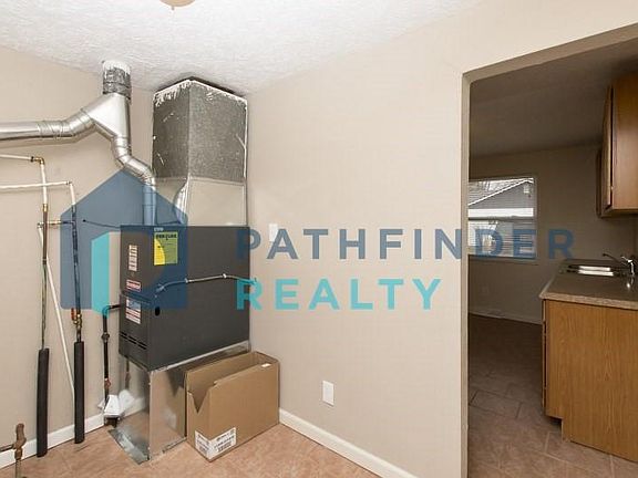 4th image of 4838 Woodland Hills Blvd #4838