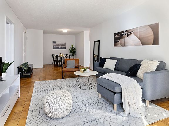 2nd image of 230 W 55th St APT 3D