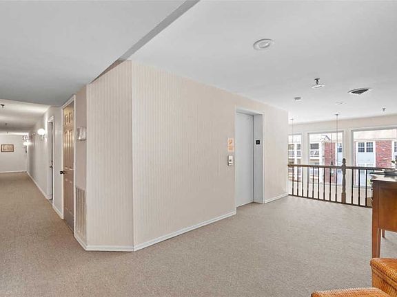 3rd image of 5353 N Kenrick Parke Dr APT 303