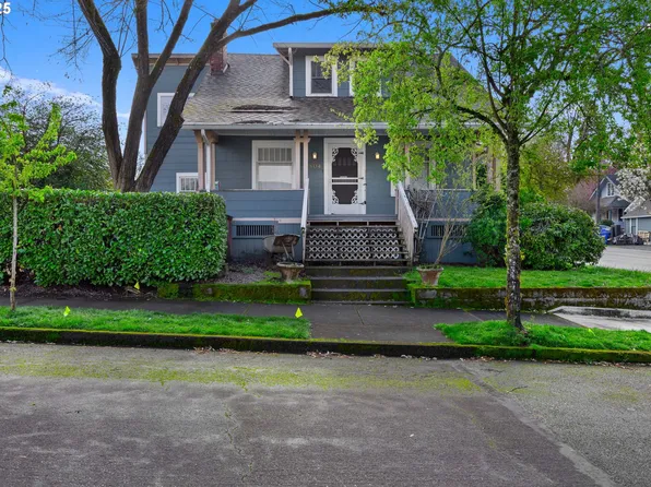 804 Jq Adams St, Oregon City, OR 97045