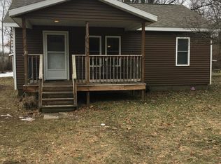 2712 West St, Niles, MI 49120