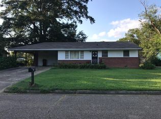 1005 Poplar St, Amory, MS 38821