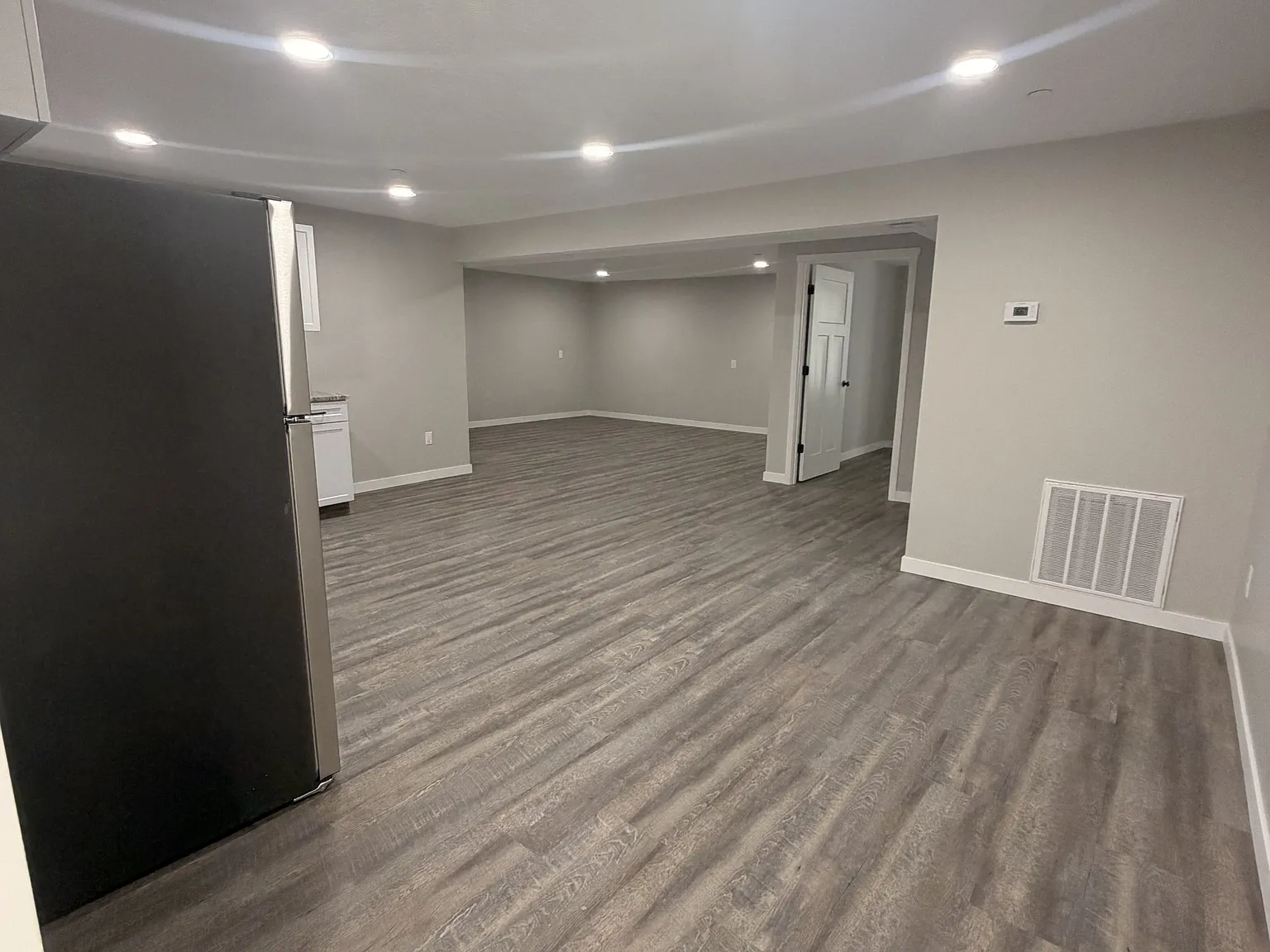 216 Wilcox Parkway - 6 — Photo 3