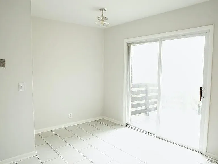 Eat in kitchen off. Private deck & back yard.