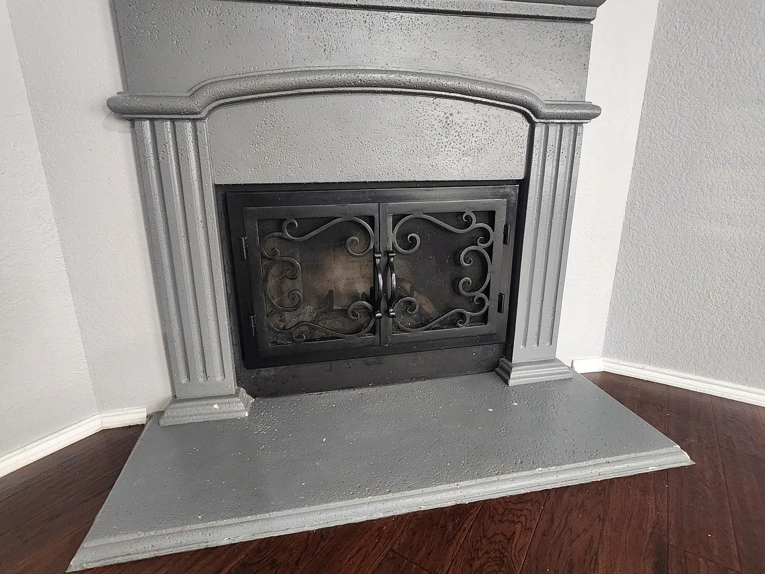 4 bed, 2189 sqft, $2,500 — Photo 4