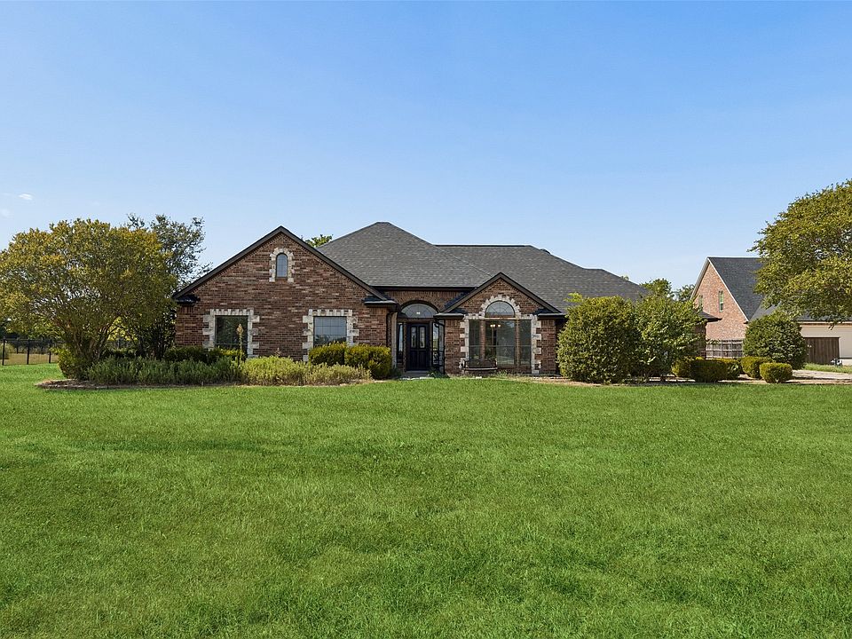 1st image of 10377 W Dublin Dr
