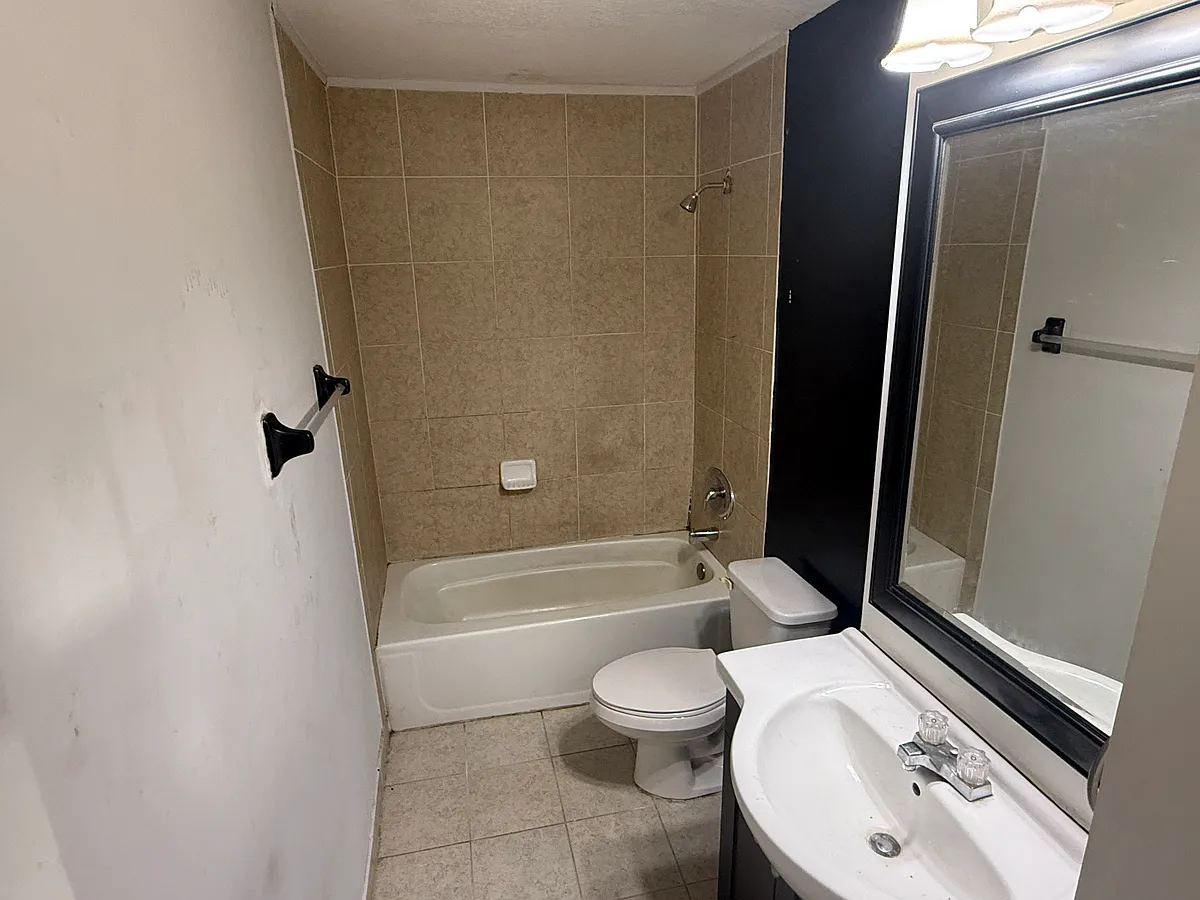Building Photo - 5201 Atlantic Blvd #298