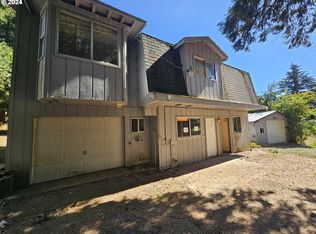 3458 Upper Cow Creek Rd, Azalea, OR 97410