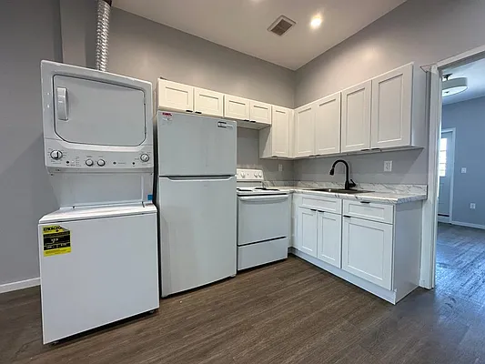 Rented by STY Management LLC | media 1