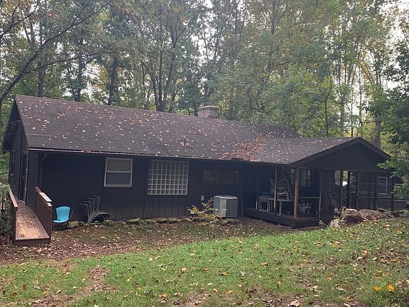 3rd image of 13 Lakeview Dr