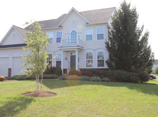 300 Talamore Dr, Stephens City, VA 22655
