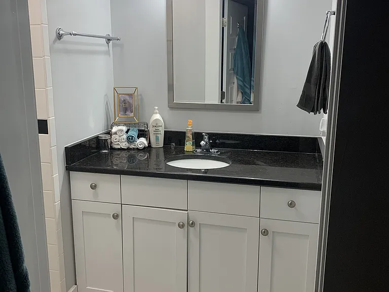 103 W 2nd St #208 — Photo 7