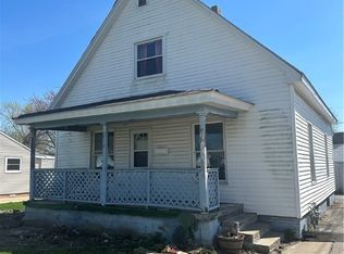 212 Stone St, Georgetown, IL 61846