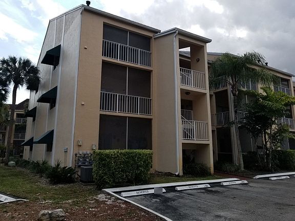 3rd image of 15300 SW 106th Ter APT 510