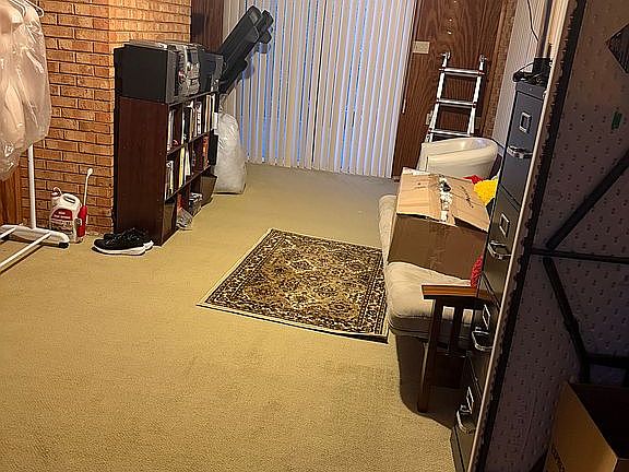 4th image of 6007 Carpenter Dr