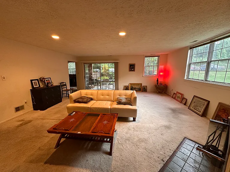 2111 Woodbox Ln #A — Photo 3