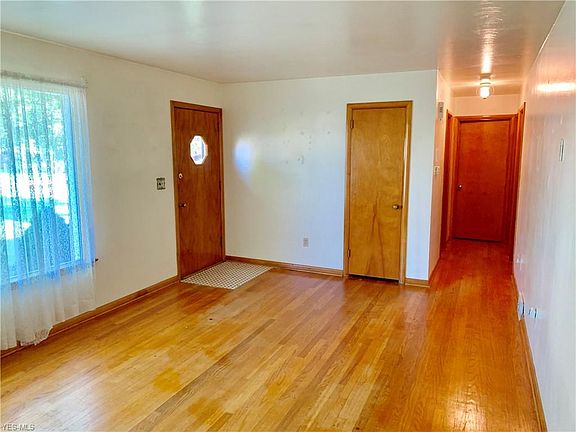5th image of 5179 Kuszmaul Ave