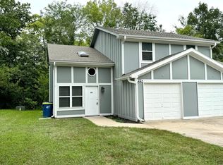 22A Cherry St, Liberty, MO 64068