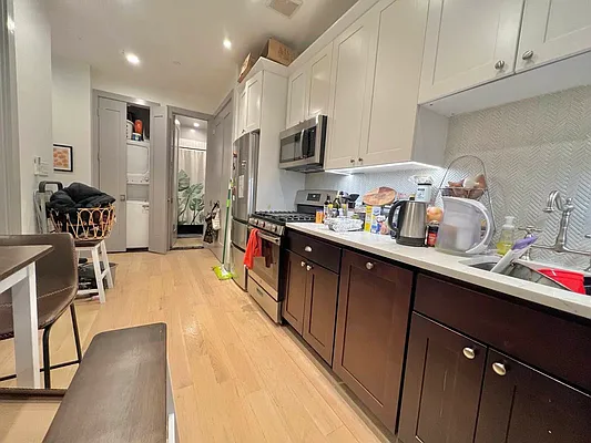 Rented by Doorway NYC, LLC | media 2