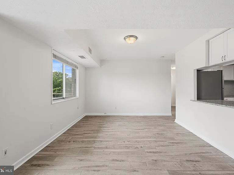 5340 Holmes Run Pkwy #704 — Photo 11