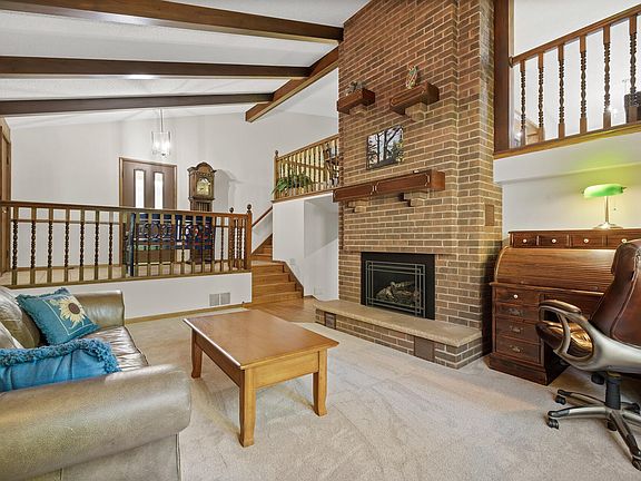 4th image of 15710 Juniper Ridge Dr NW