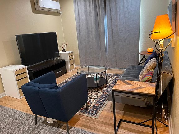 4th image of 125 Adams St APT 3