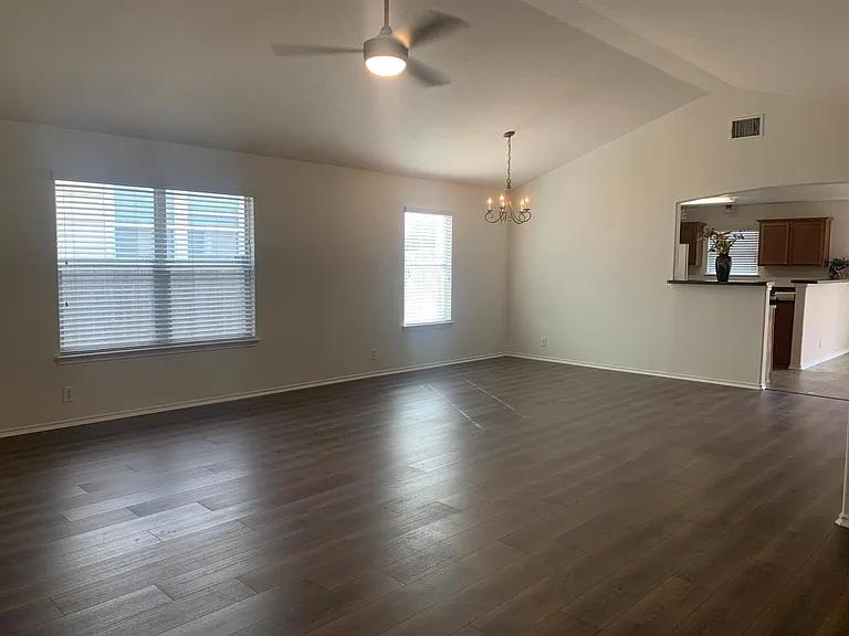 8803 Mainland Rdg — Photo 5