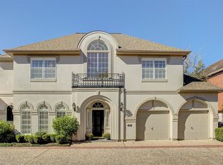 2133 Bering Dr, Houston, TX 77057