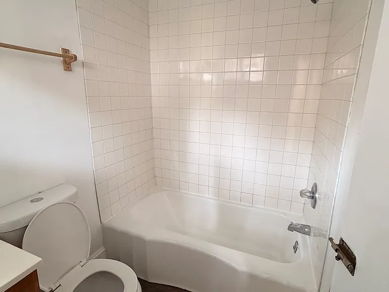 325 Main St #1 — Photo 11