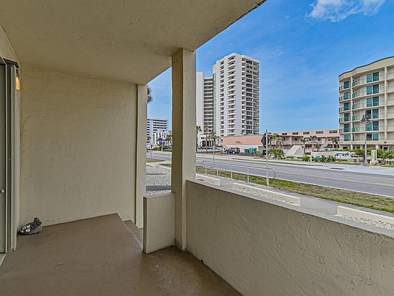3rd image of 3764 S Atlantic Ave #10