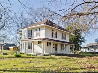 901 N Parkinson Ave, Wagoner, OK 74467