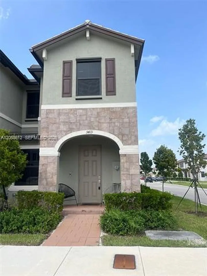 3413 W 113th St th 3413, Hialeah, FL 33018 — Photo 2