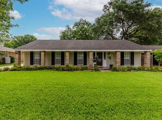 515 Kyle St, Sugar Land, TX 77478