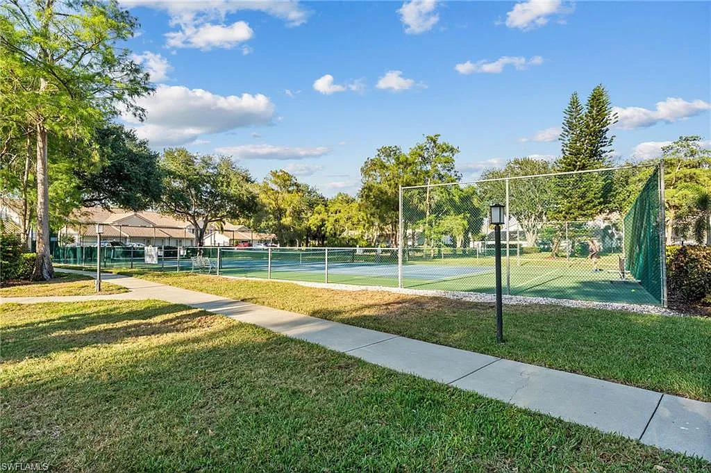 2 bed, 2.0 bath, 1318 sqft, $2,225 — Photo 3
