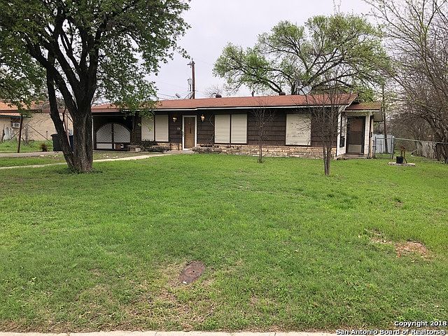 1st image of 547 Senisa Dr