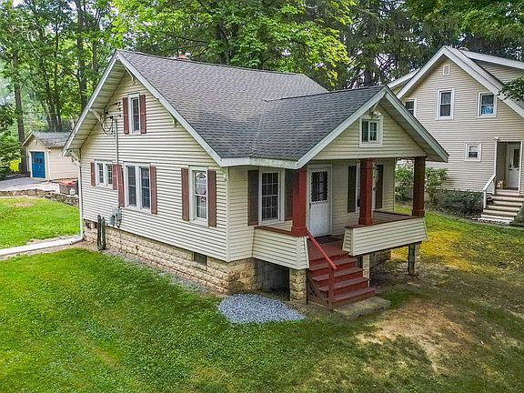 2nd image of 36 Evergreen Avenue