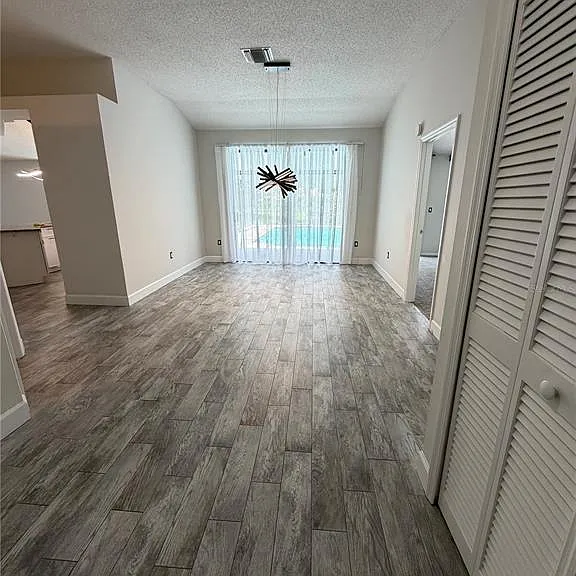 3221 Oakwood Pl — Photo 11