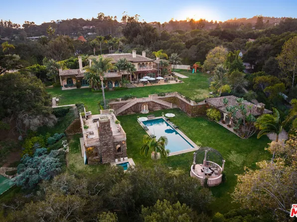 (undisclosed Address), Santa Barbara, CA 93101