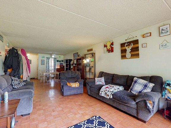3rd image of 413 Canberra Dr #A130