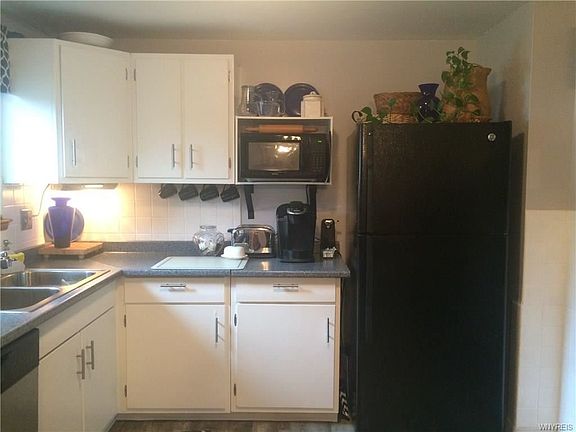 4th image of 57 Anthony Dr