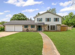 2820 Bois D Arc St, Commerce, TX 75428