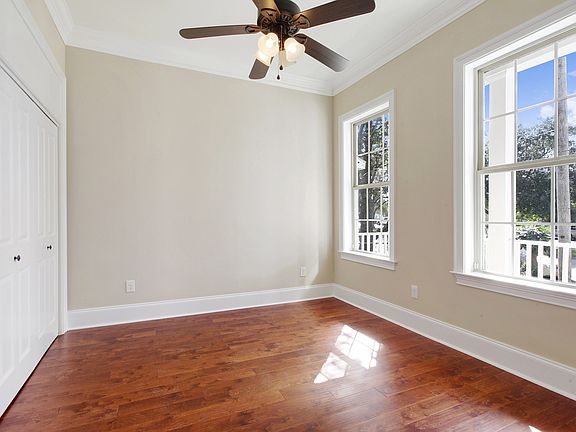 5th image of 1300 Franklin Ave