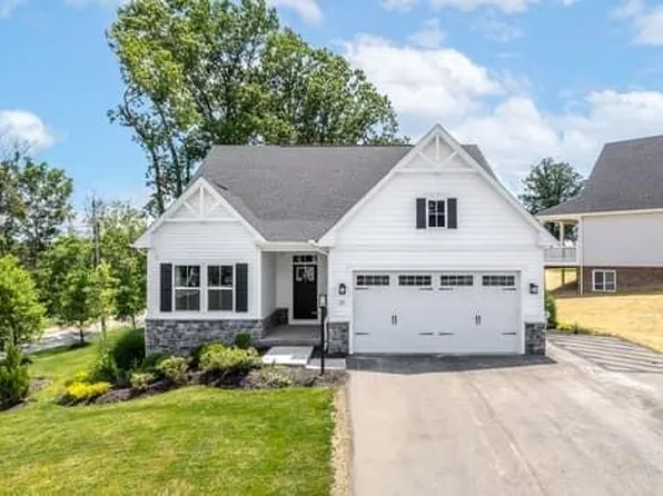 101 Pleasant Grove Ct, Clairton, PA 15025