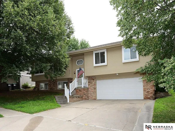 6317 N 112th Cir, Omaha, NE 68164