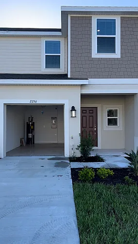 2256 Paravane Way Photo 1