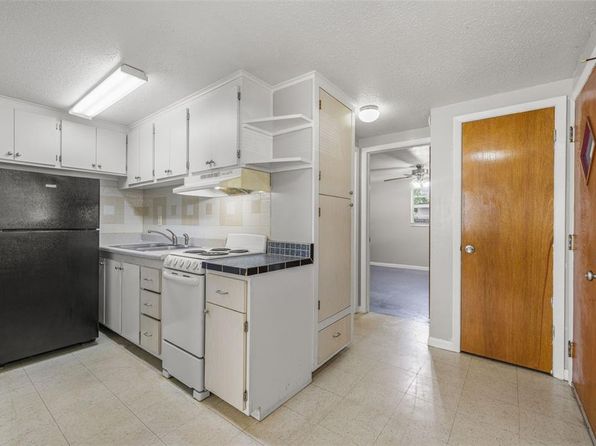 tampa-florida-82040831 picture