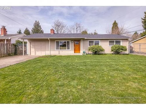 2123 SE 179th Ave photo 1