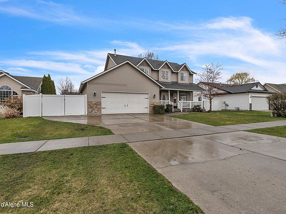 2nd image of 1055 E Warm Springs Ave